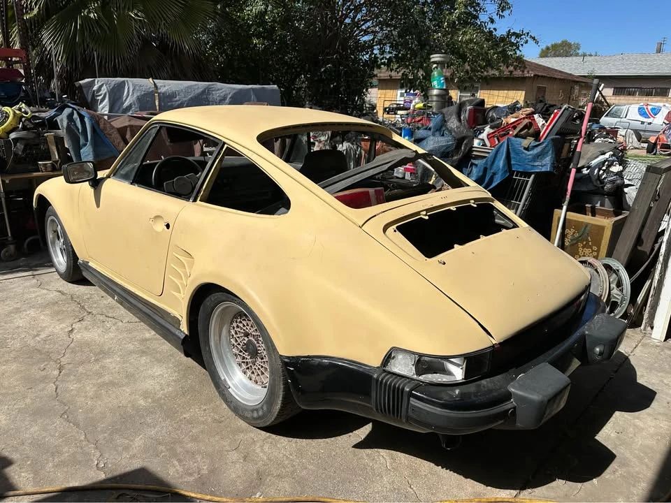 1977 Porsche 934 & 935 - Image 2 of 10