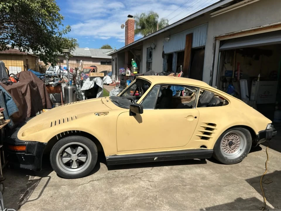 1977 Porsche 934 & 935 - Image 3 of 10