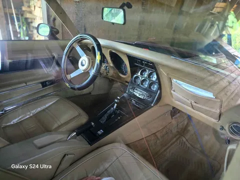 Chevrolet Corvette C3 - Image 2 of 7