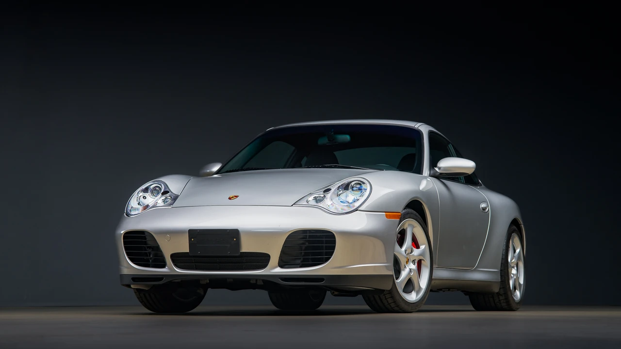 2002 Porsche 996 Carrera 4S - Image 2 of 31