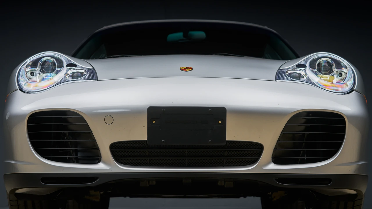 2002 Porsche 996 Carrera 4S - Image 27 of 31