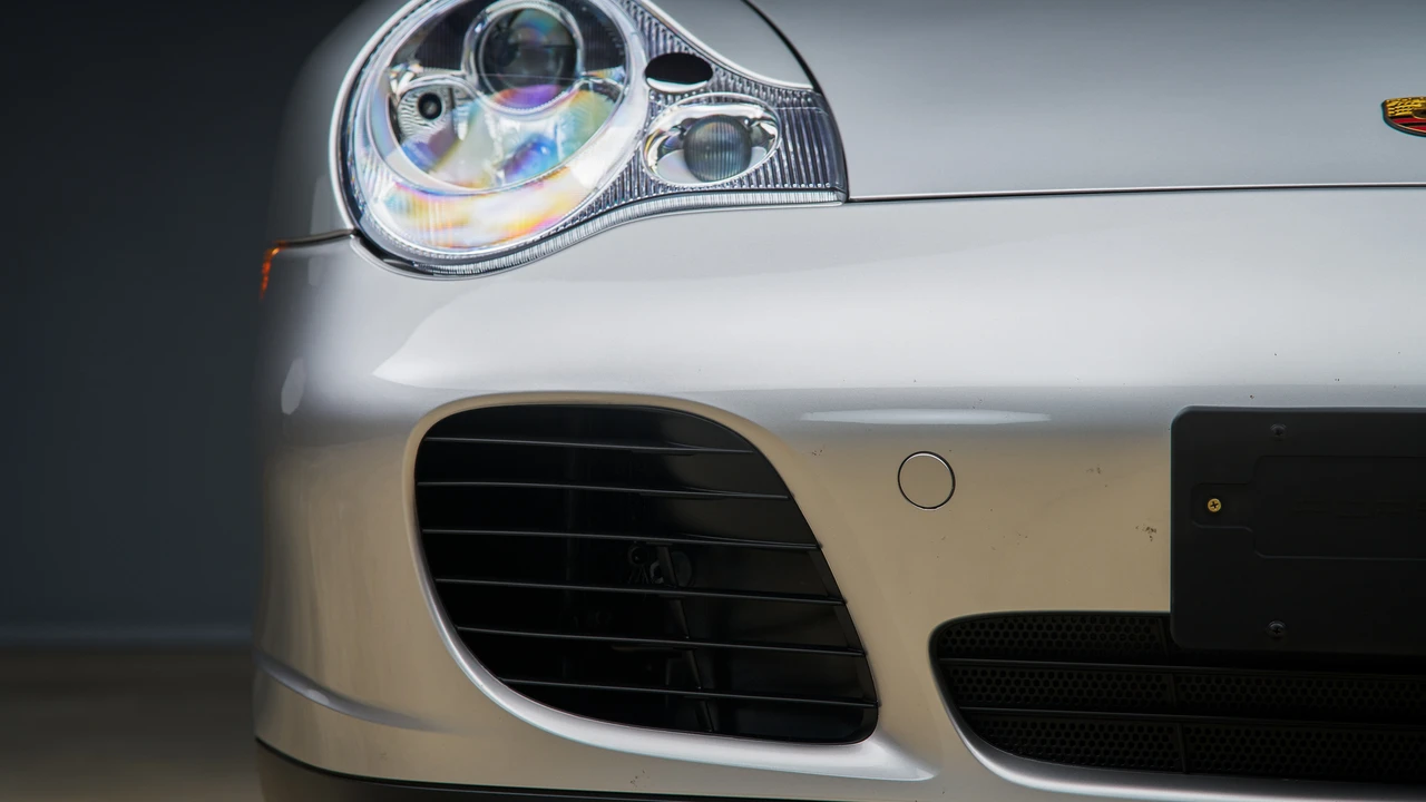 2002 Porsche 996 Carrera 4S - Image 28 of 31