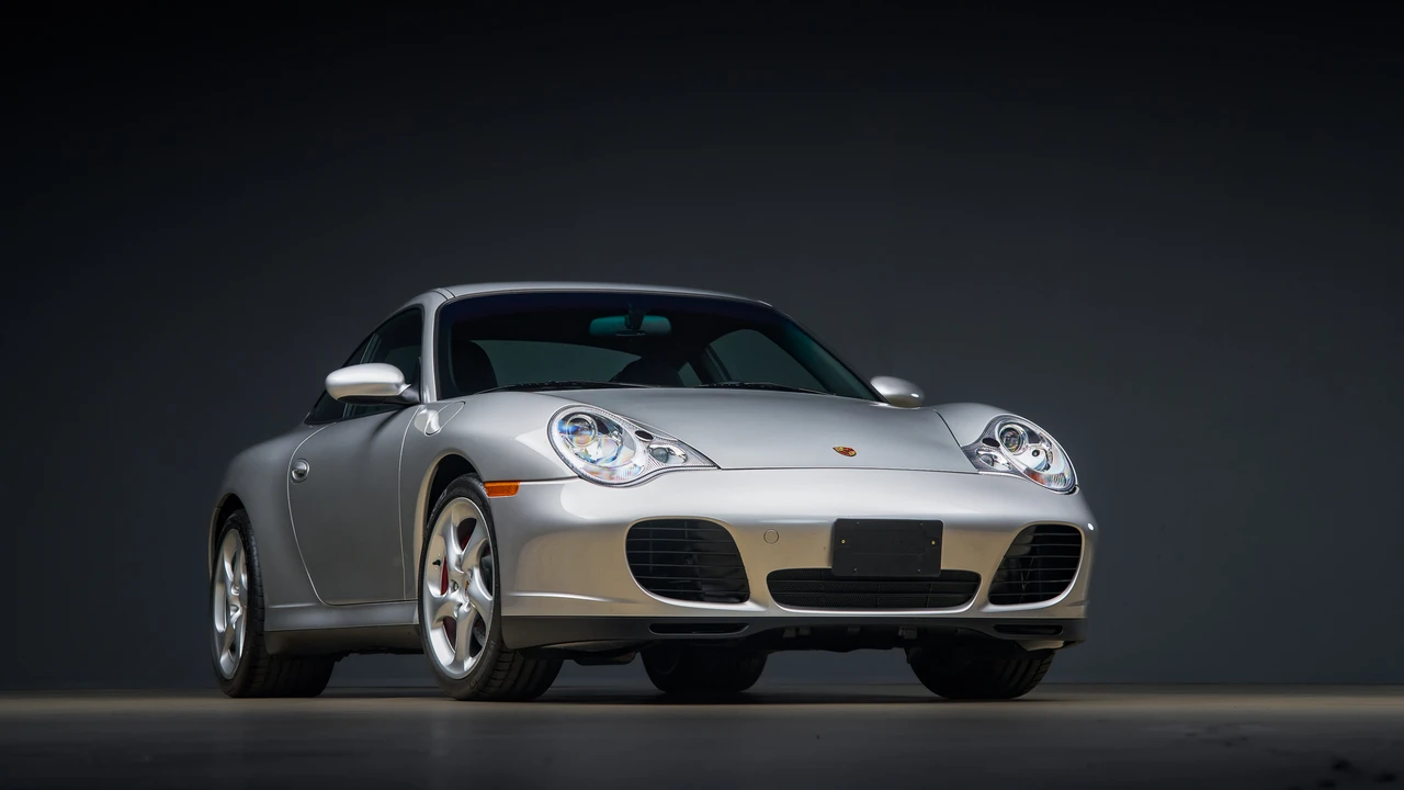 2002 Porsche 996 Carrera 4S - Image 13 of 31