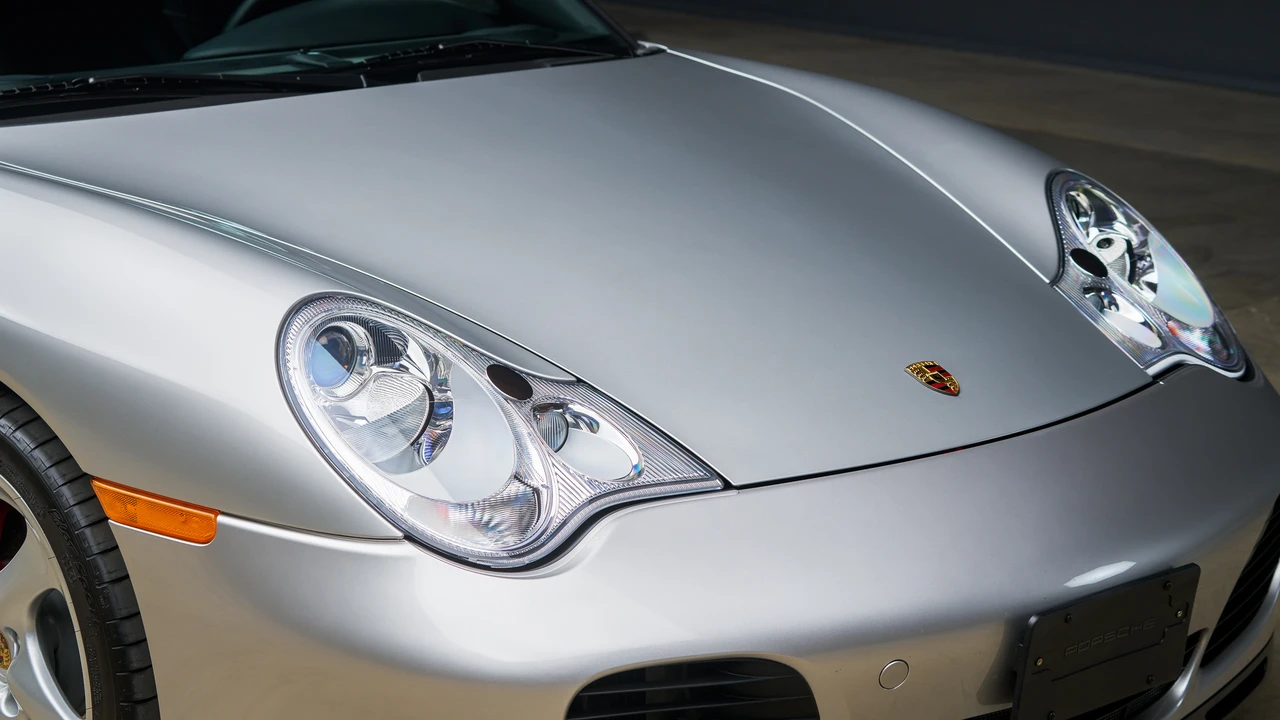 2002 Porsche 996 Carrera 4S - Image 19 of 31