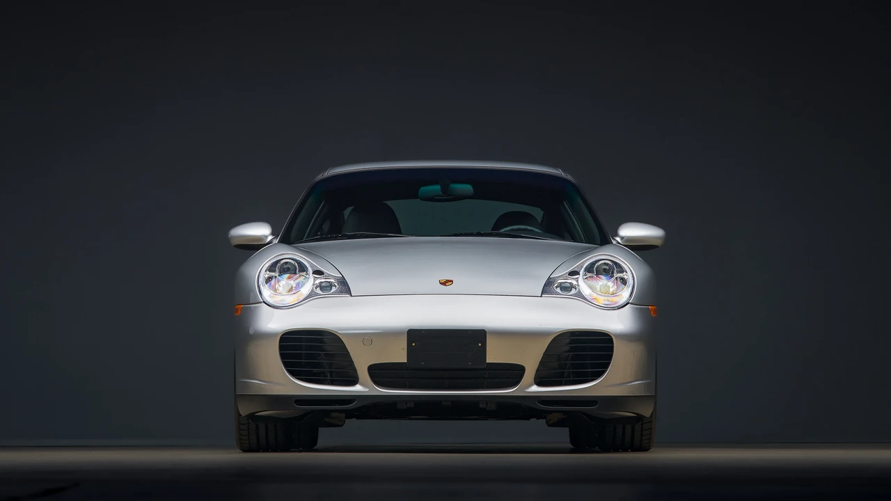2002 Porsche 996 Carrera 4S - Image 15 of 31