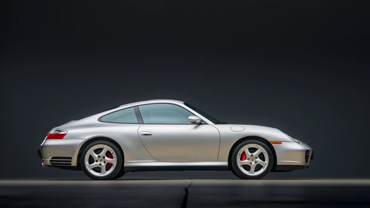 2002 Porsche 996 Carrera 4S - Image 11 of 31