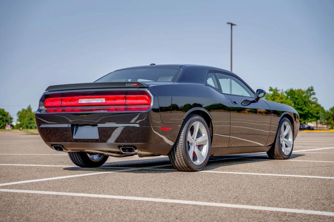 2008 Dodge Challenger SRT8 & 392 3rd Gen - Image 8 of 31