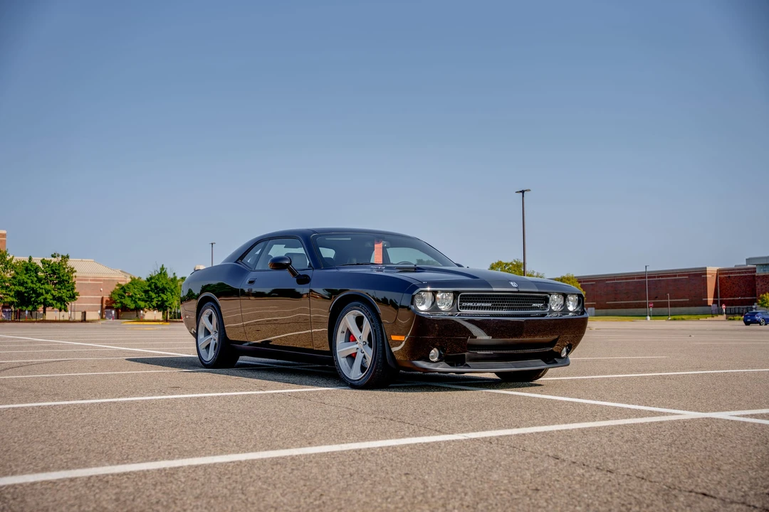 2008 Dodge Challenger SRT8 & 392 3rd Gen - Image 5 of 31