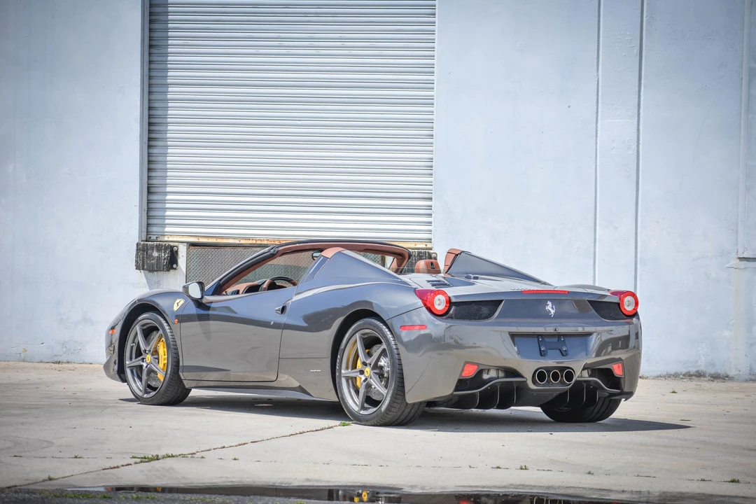 2012 Ferrari 458 Spider - Image 18 of 31