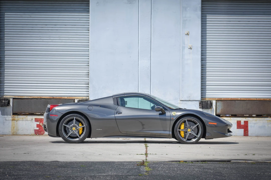 2012 Ferrari 458 Spider - Image 13 of 31