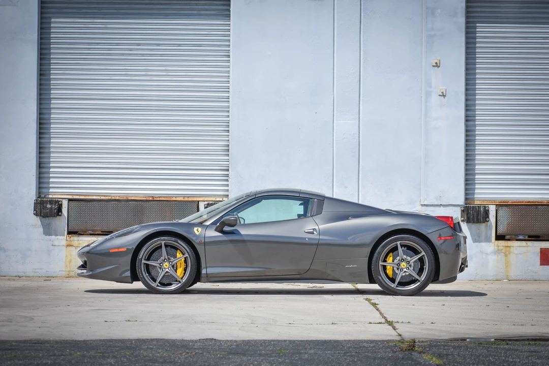 2012 Ferrari 458 Spider - Image 24 of 31