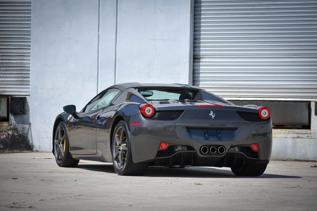 2012 Ferrari 458 Spider - Image 27 of 31