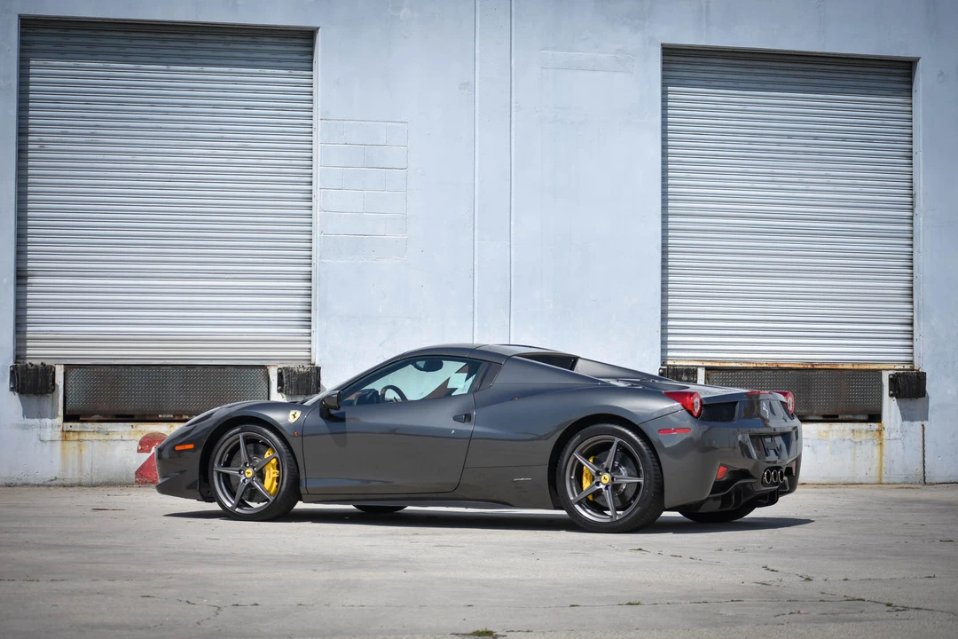 2012 Ferrari 458 Spider - Image 29 of 31