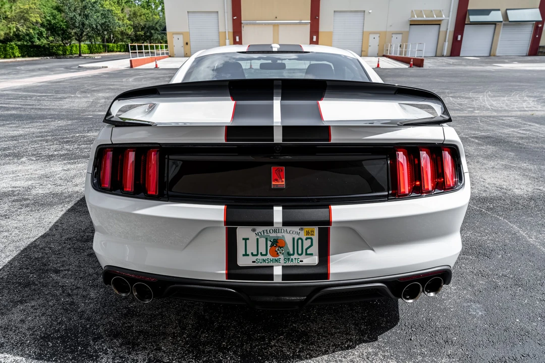 2017 Ford S550 Shelby Mustang GT350R - Image 7 of 31