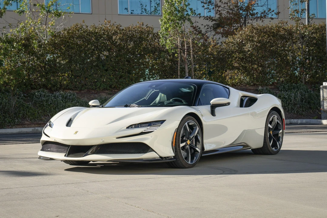 2023 Ferrari SF90 Stradale - Image 2 of 31