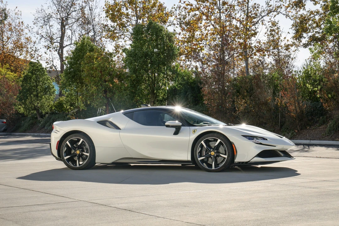 2023 Ferrari SF90 Stradale - Image 13 of 31