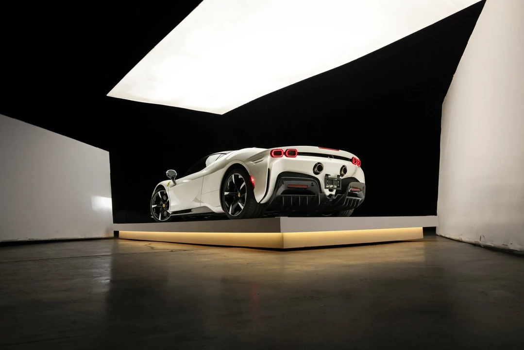 2023 Ferrari SF90 Stradale - Image 22 of 31