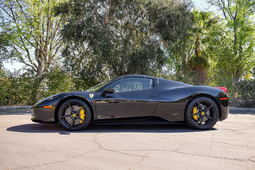 2014 Ferrari 458 Spider - Image 15 of 31