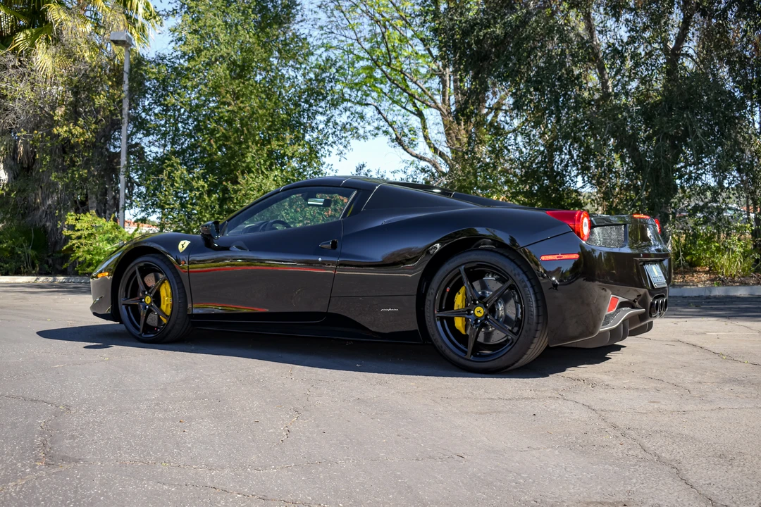 2014 Ferrari 458 Spider - Image 16 of 31