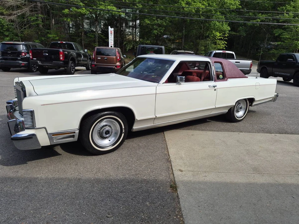 1978 Lincoln Continental 5th Gen - Image 5 of 8