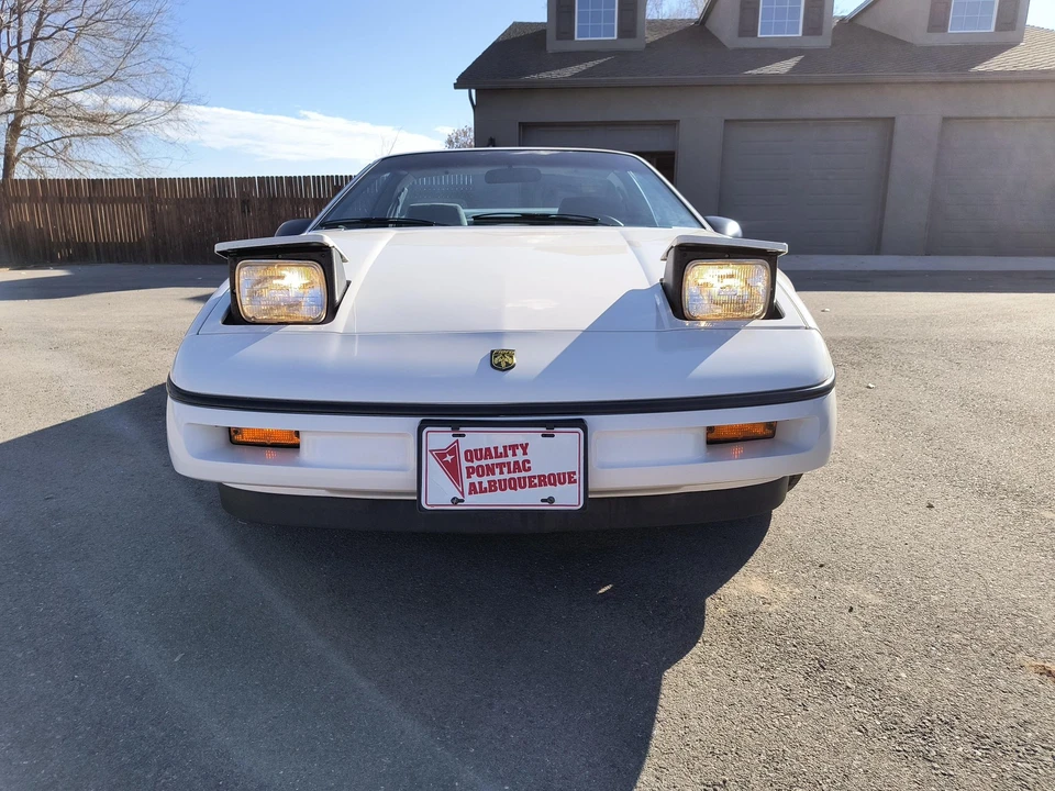 1988 Pontiac Fiero Formula - Image 14 of 31