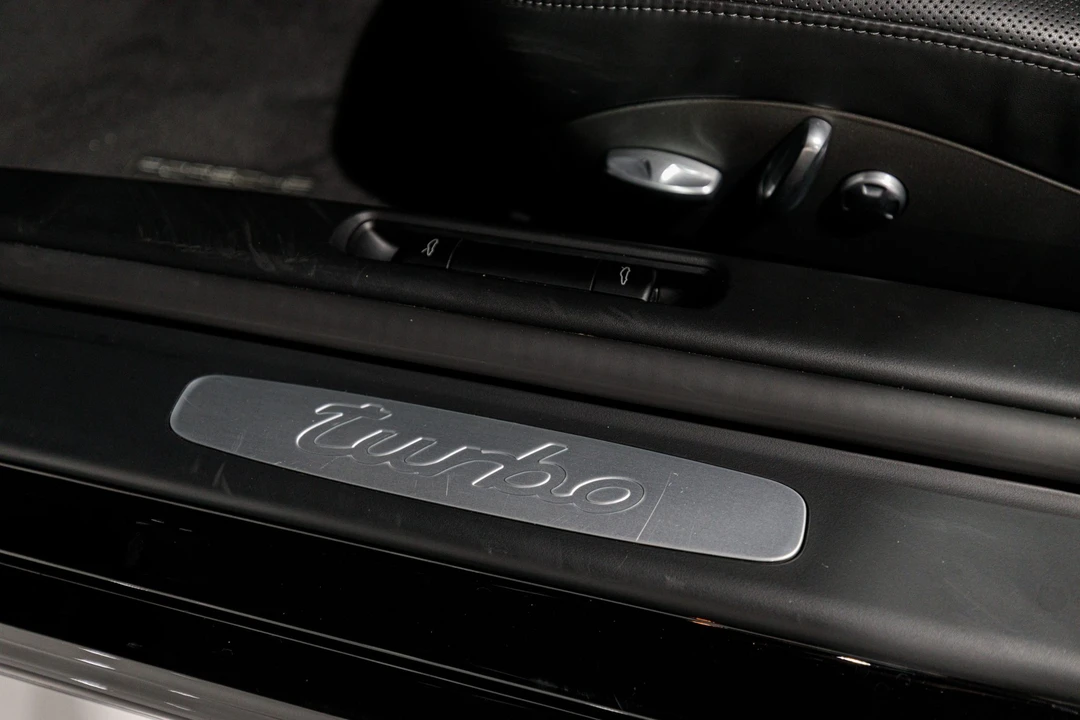 2009 Porsche 997 Turbo - Image 26 of 31