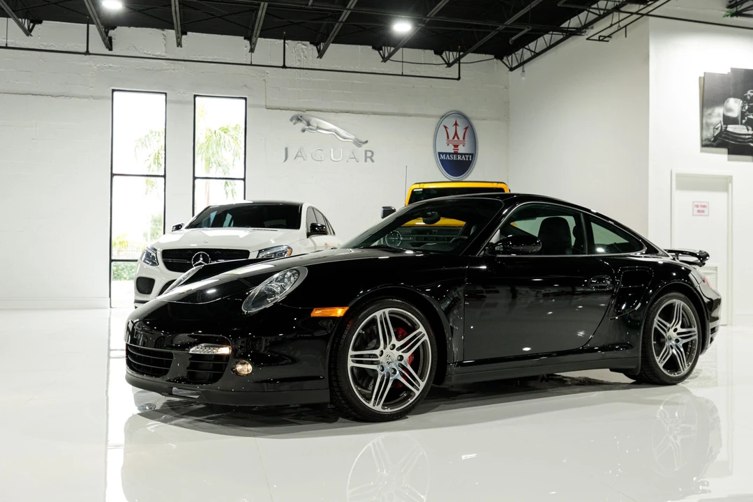 2009 Porsche 997 Turbo - Image 4 of 31