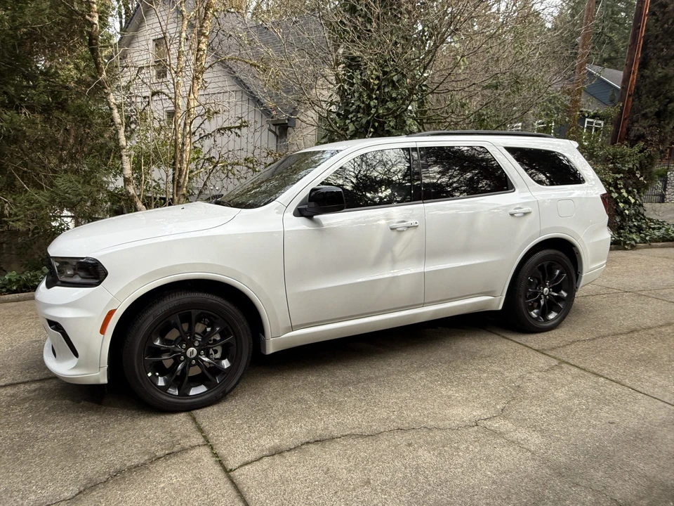 2025 Dodge Durango 3rd Gen - Image 6 of 31