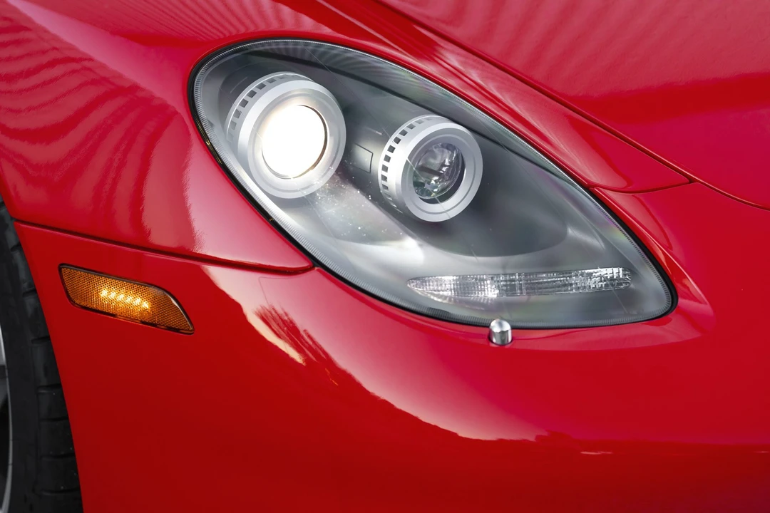 2005 Porsche Carrera GT - Image 30 of 31