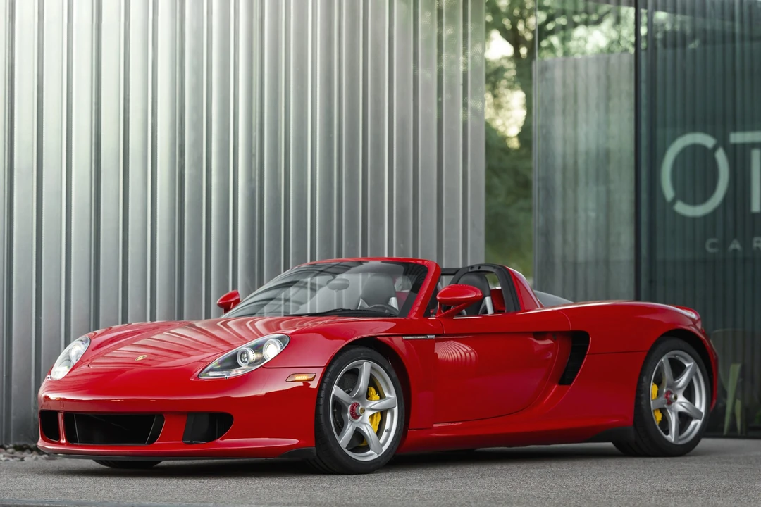 2005 Porsche Carrera GT - Image 12 of 31