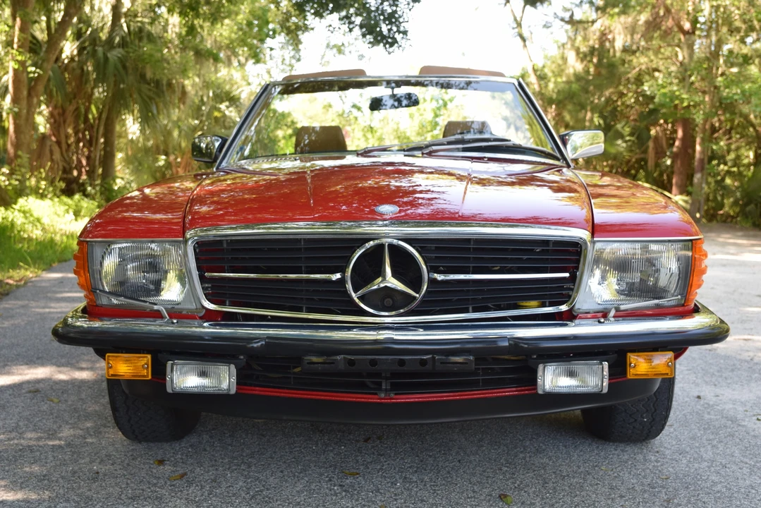 1985 Mercedes-Benz R107 SL-Class - Image 8 of 31