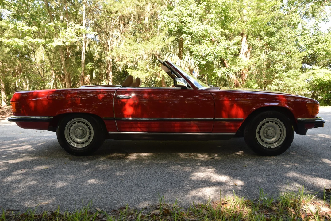 1985 Mercedes-Benz R107 SL-Class - Image 10 of 31