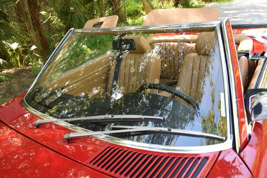 1985 Mercedes-Benz R107 SL-Class - Image 30 of 31