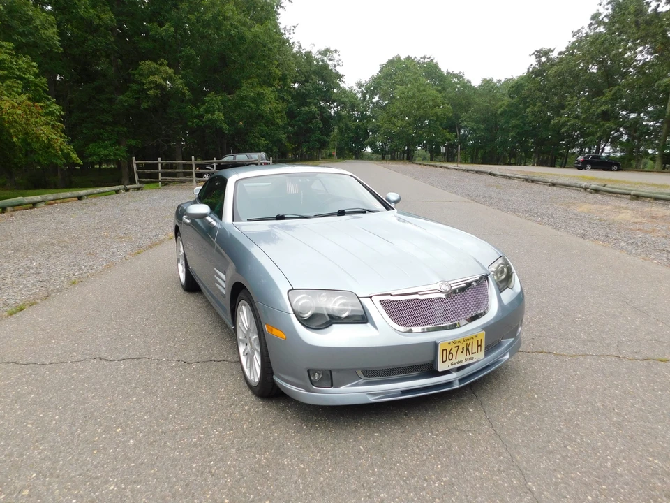 2005 Chrysler Crossfire - Image 10 of 31