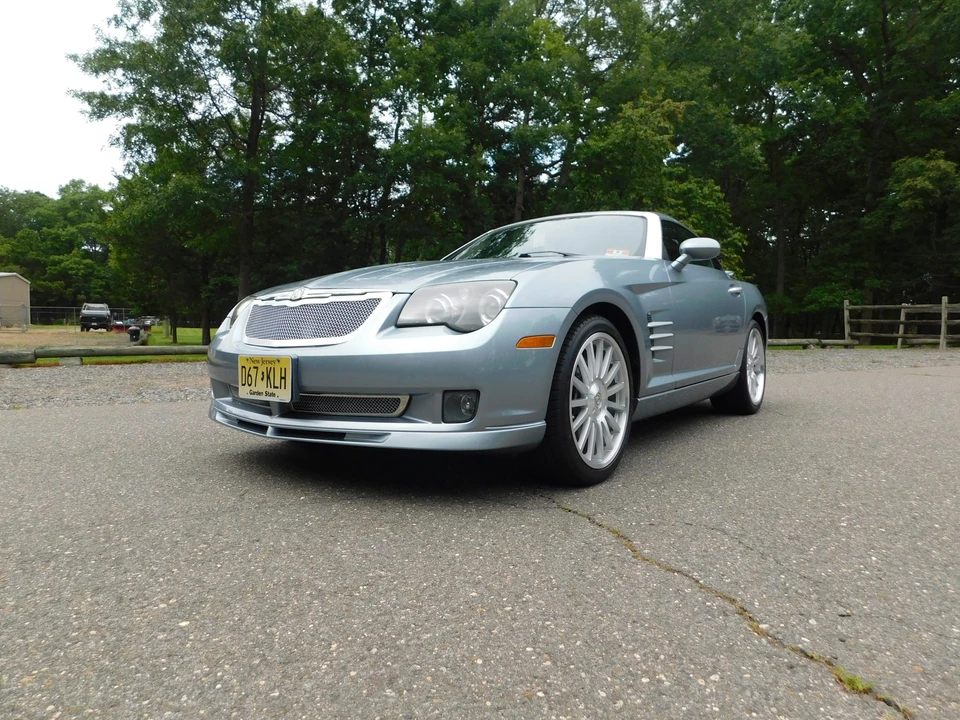 2005 Chrysler Crossfire - Image 2 of 31