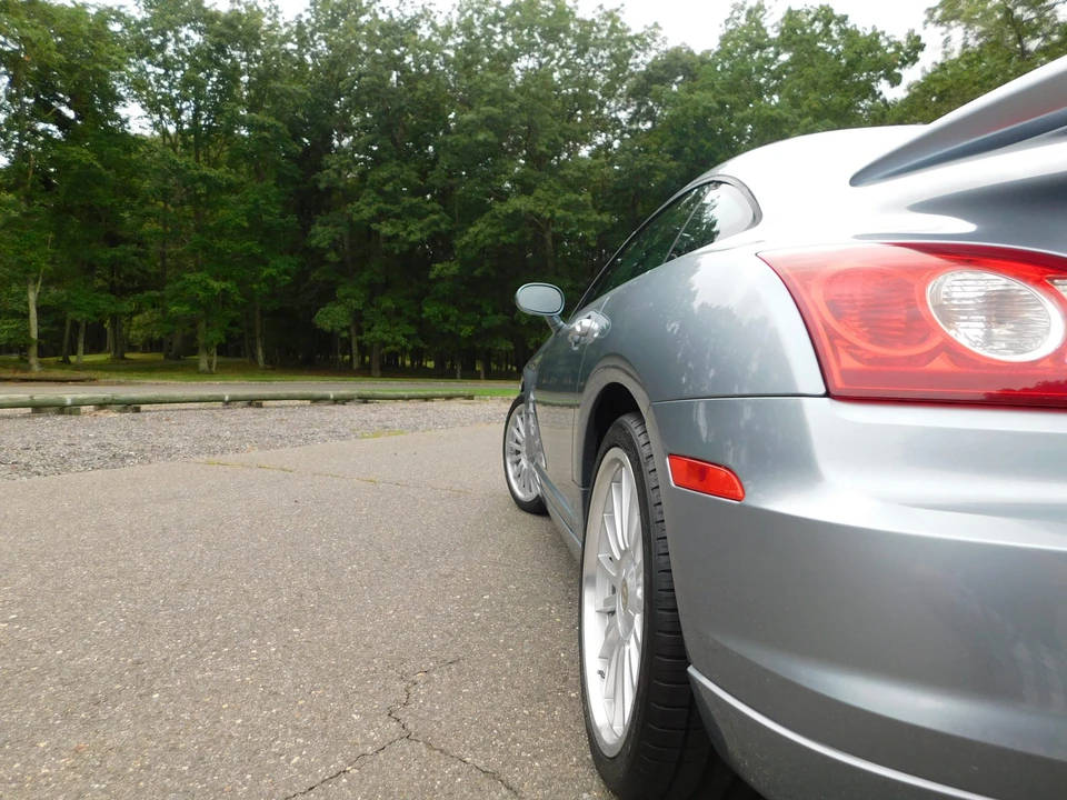 2005 Chrysler Crossfire - Image 24 of 31
