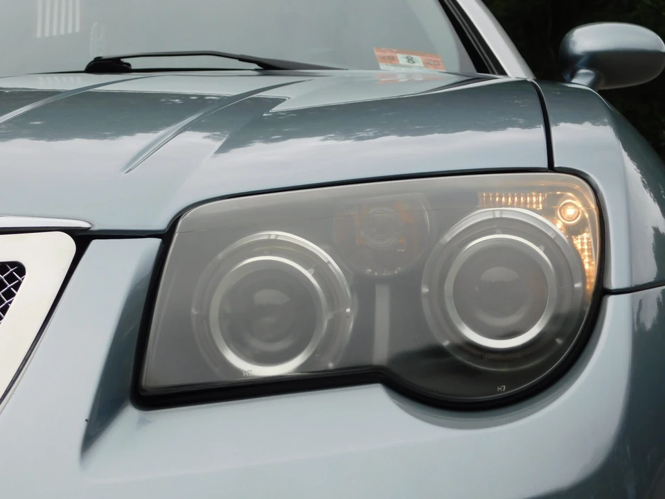 2005 Chrysler Crossfire - Image 20 of 31