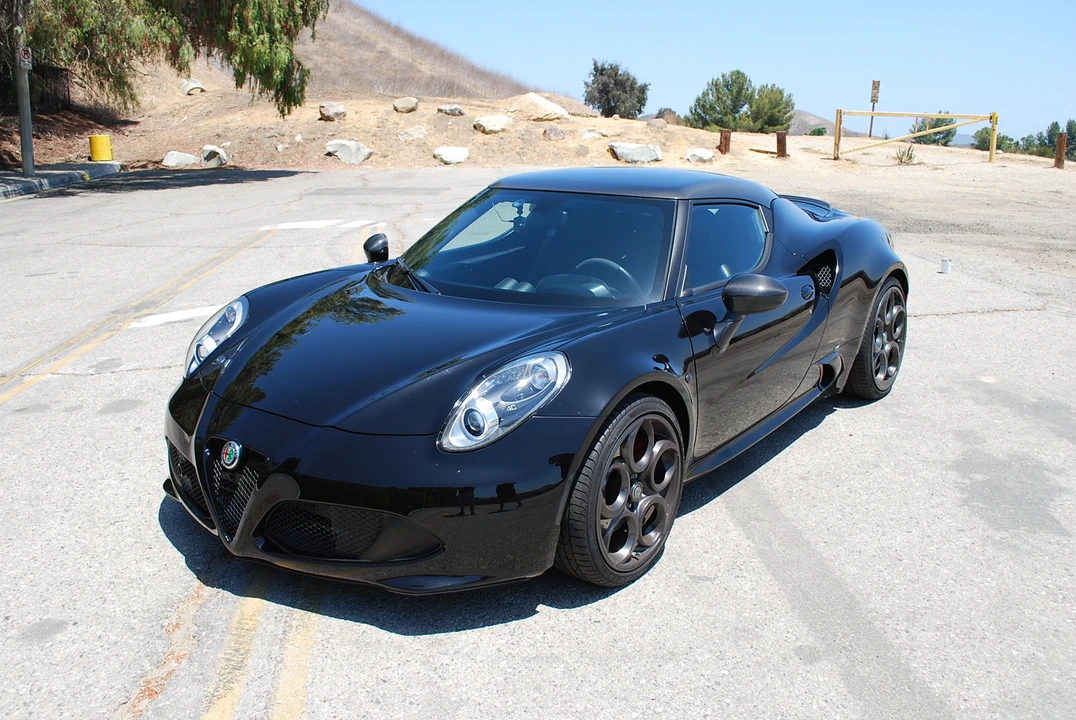 2017 Alfa Romeo 4C Coupe - Image 3 of 31