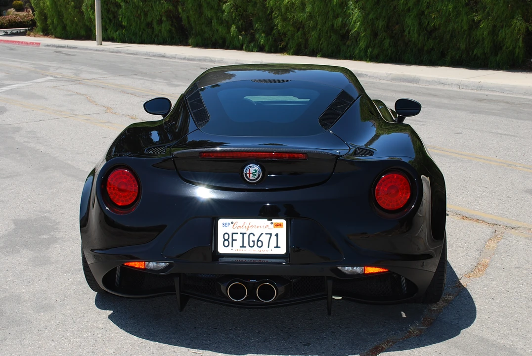 2017 Alfa Romeo 4C Coupe - Image 12 of 31