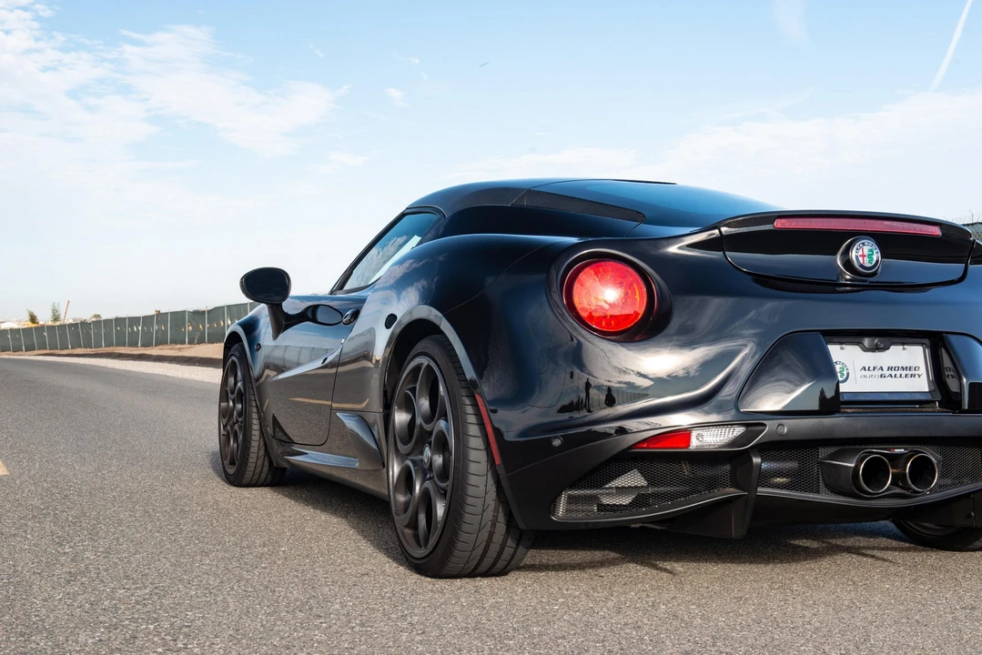 2017 Alfa Romeo 4C Coupe - Image 22 of 31
