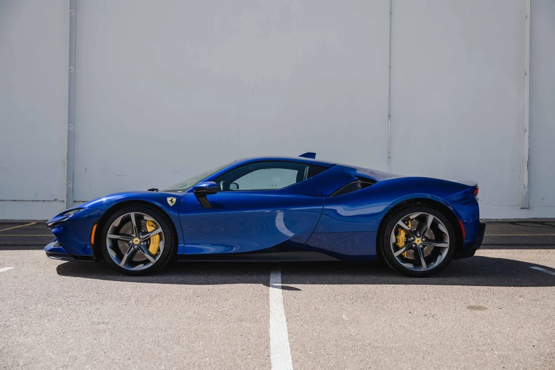 2023 Ferrari SF90 Stradale - Image 5 of 31