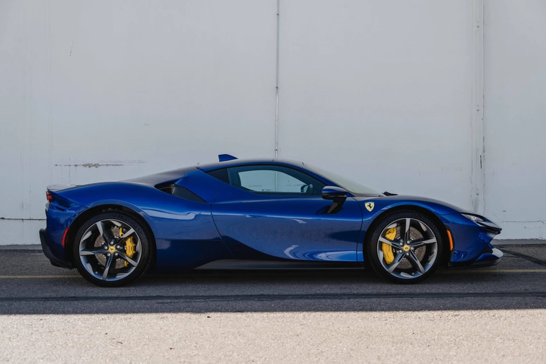 2023 Ferrari SF90 Stradale - Image 16 of 31