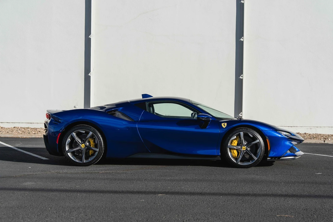 2023 Ferrari SF90 Stradale - Image 17 of 31