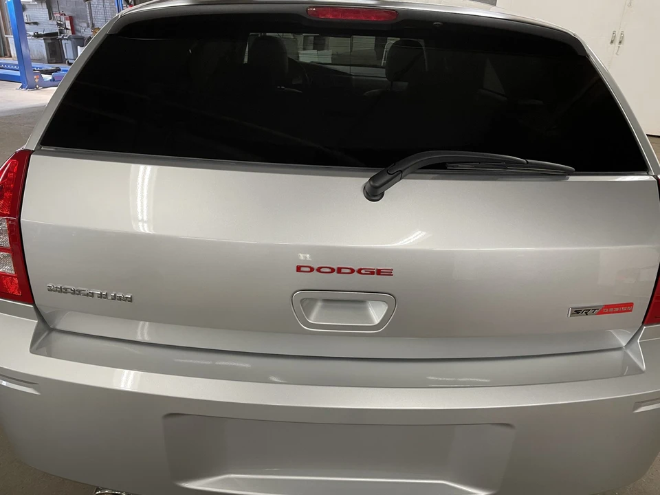 2005 Dodge Magnum 2nd Gen Wagon - Image 11 of 31