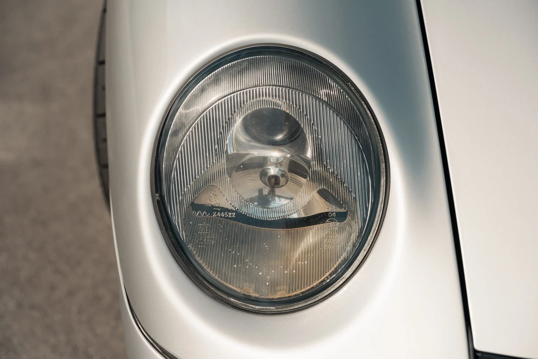 1997 Porsche 993 Carrera - Image 28 of 31