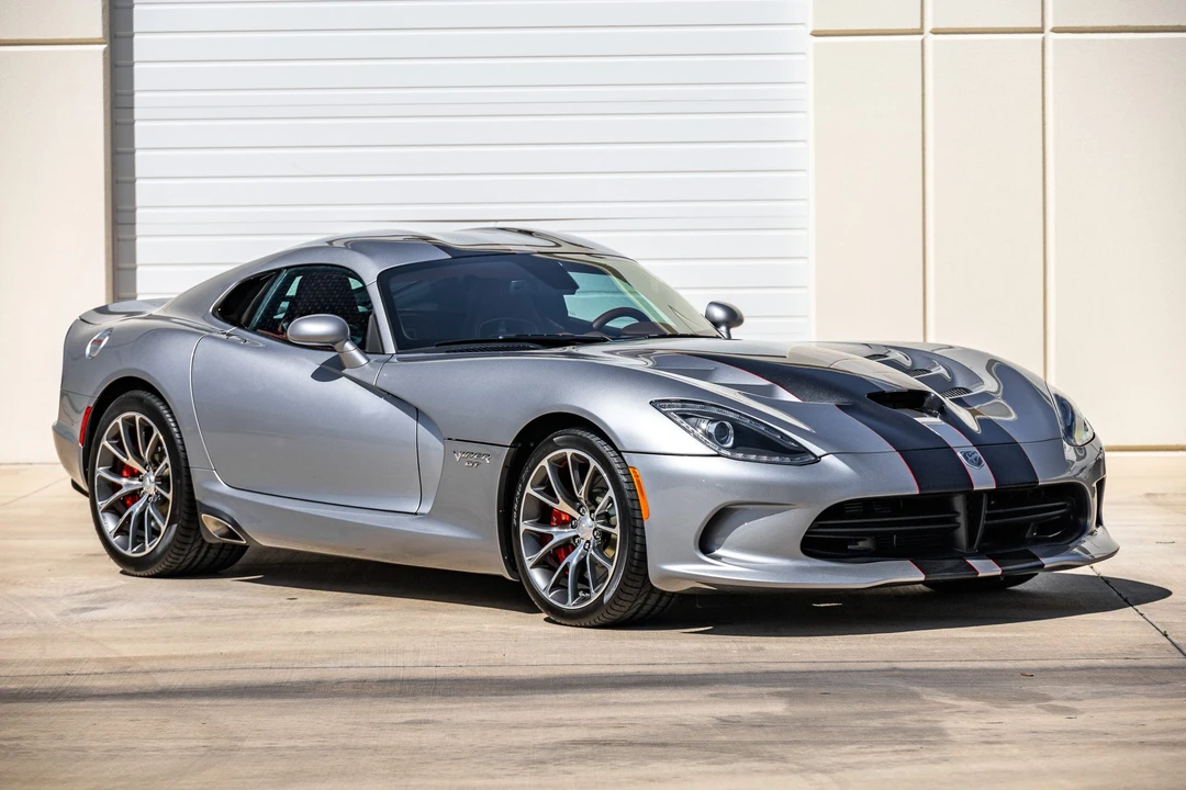 2017 Dodge Viper 5th Gen - Image 2 of 31