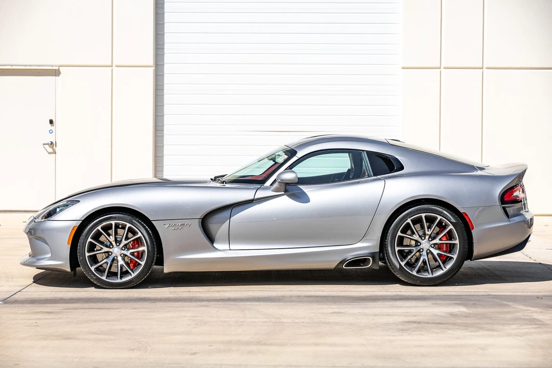 2017 Dodge Viper 5th Gen - Image 10 of 31