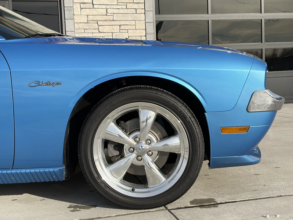 2010 Dodge Challenger 3rd Gen - Image 30 of 31