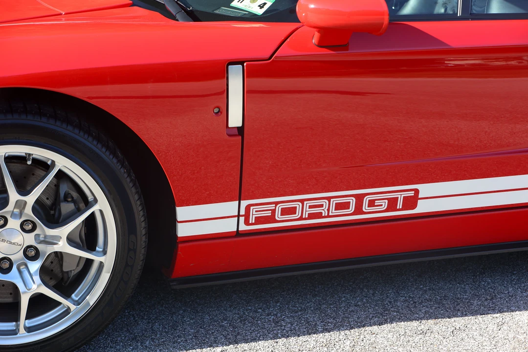 2005 Ford GT 1st Gen - Image 21 of 31