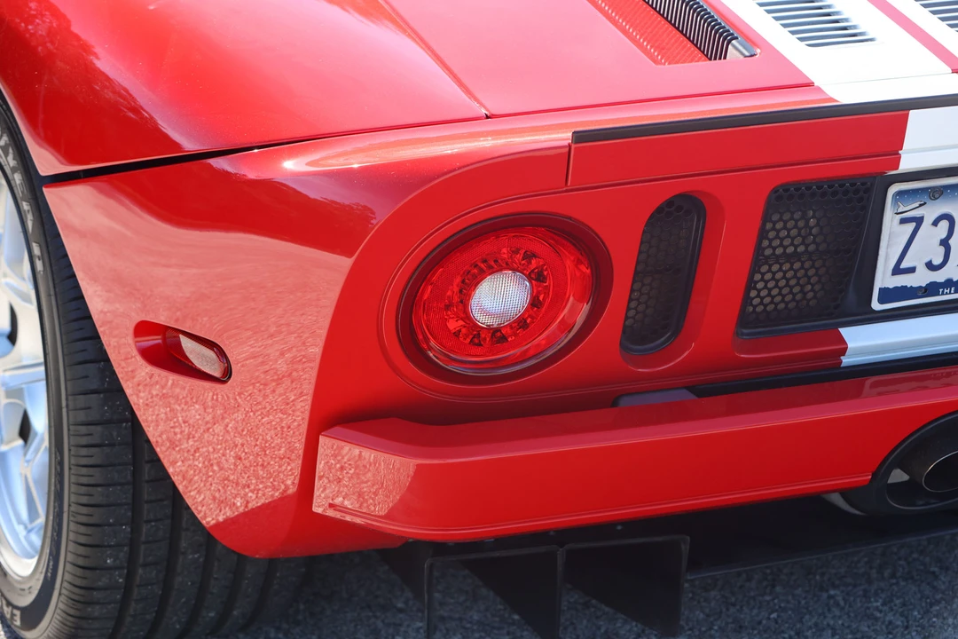 2005 Ford GT 1st Gen - Image 26 of 31